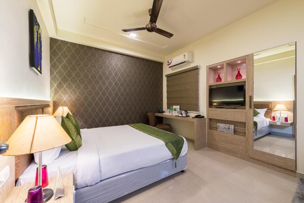 Двухместный ([Sanitized] Deluxe Double or Twin Room), Treebo Nestlay Casa