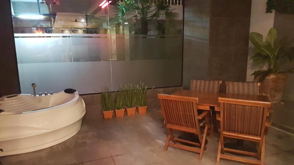 Апартаменты (Апартаменты с 2 спальнями), East Suites