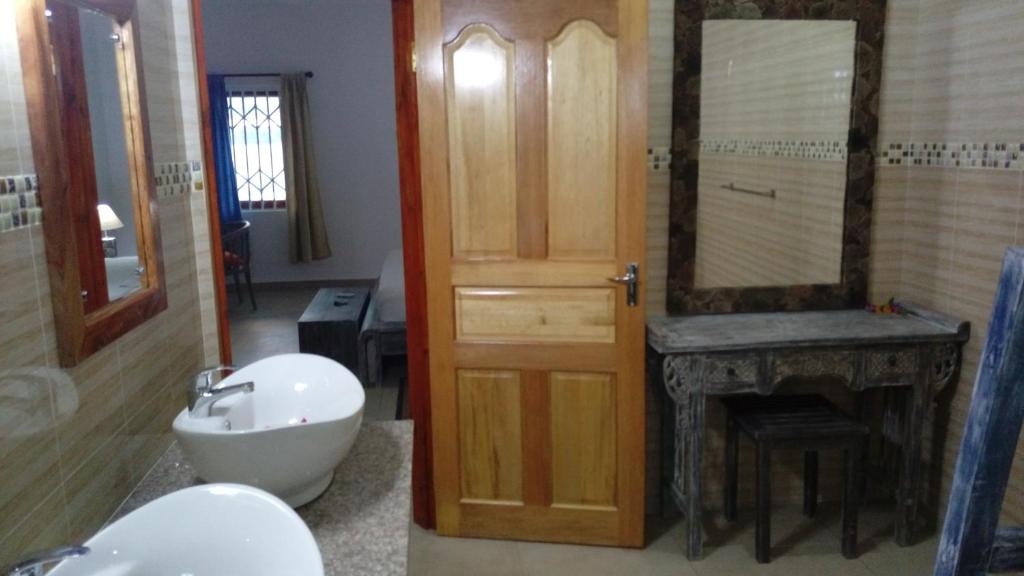 Двухместный (Двухместный номер с 1 кроватью и балконом), Coral Apartments