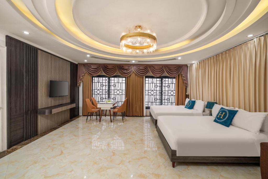 Rung Huong Apartment - Tap to explore photos