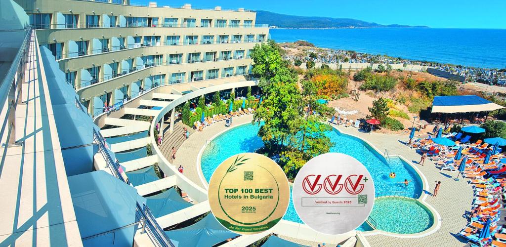 Jeravi Club Hotel - All Inclusive - Tap to explore photos