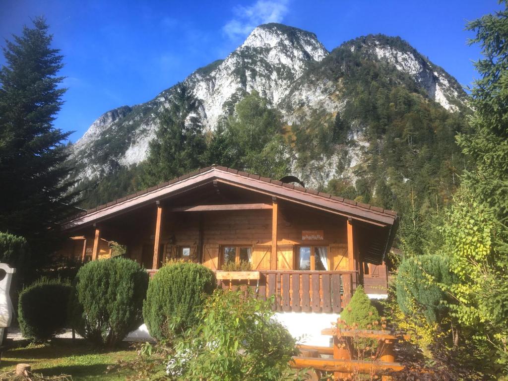 Alpen-Chalets Achensee photo 1