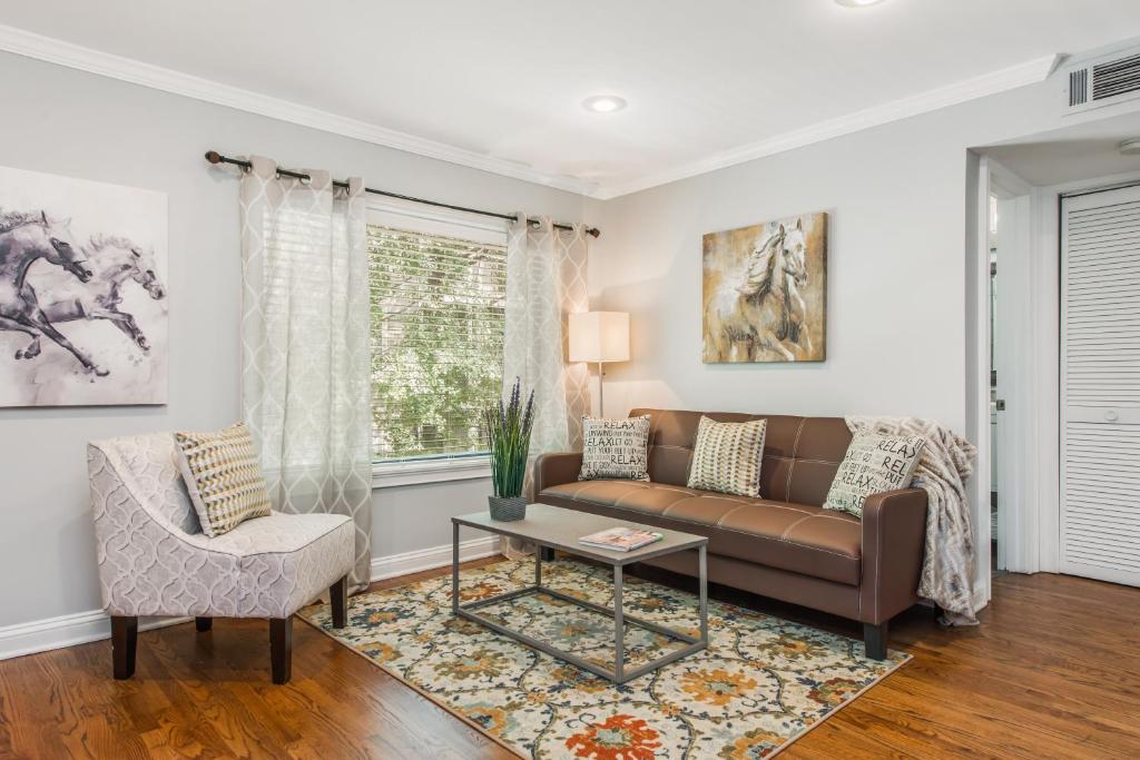 Amazing Midtown Atlanta Location by Piedmont Park Beltline Ponce City Market image