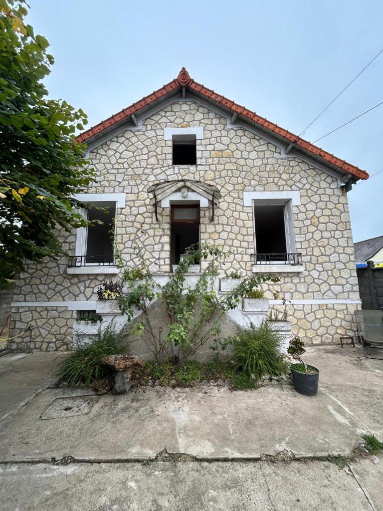 Maison 1930 Familiale à la Marbellière, 2 chambres, Joue-les-Tours