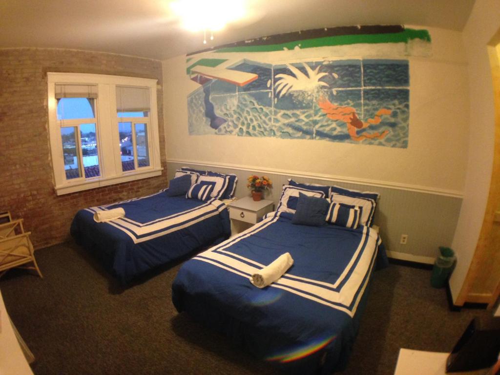 Venice Beach Hostel image