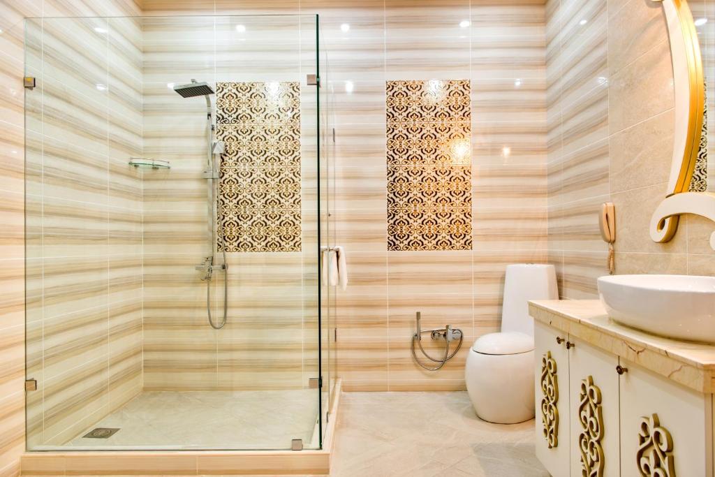 Megapolis Hotel Shymkent - Tap to explore photos