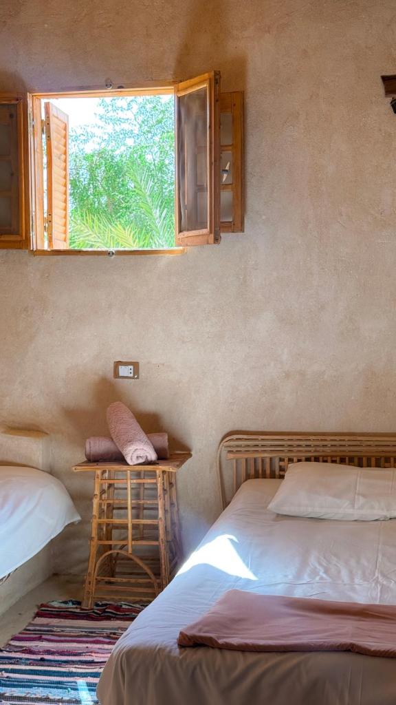 Cafour House Siwa - Hot Spring - Tap to explore photos
