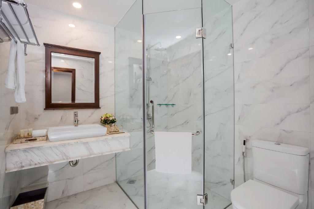 Двухместный (Двухместный номер Делюкс с 2 отдельными кроватями), Maro Hotel