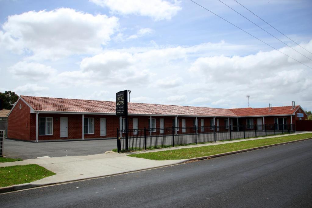 Allansford Hotel Motel photo 4