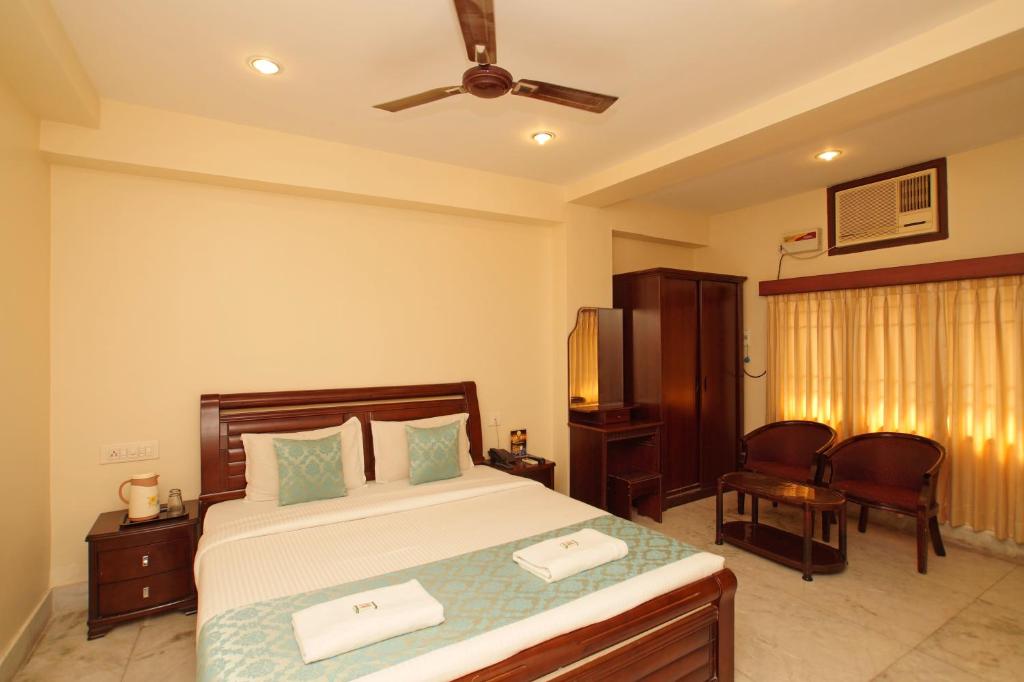 Двухместный (Улучшенный двухместный номер с 1 кроватью), Lloyds Guest House