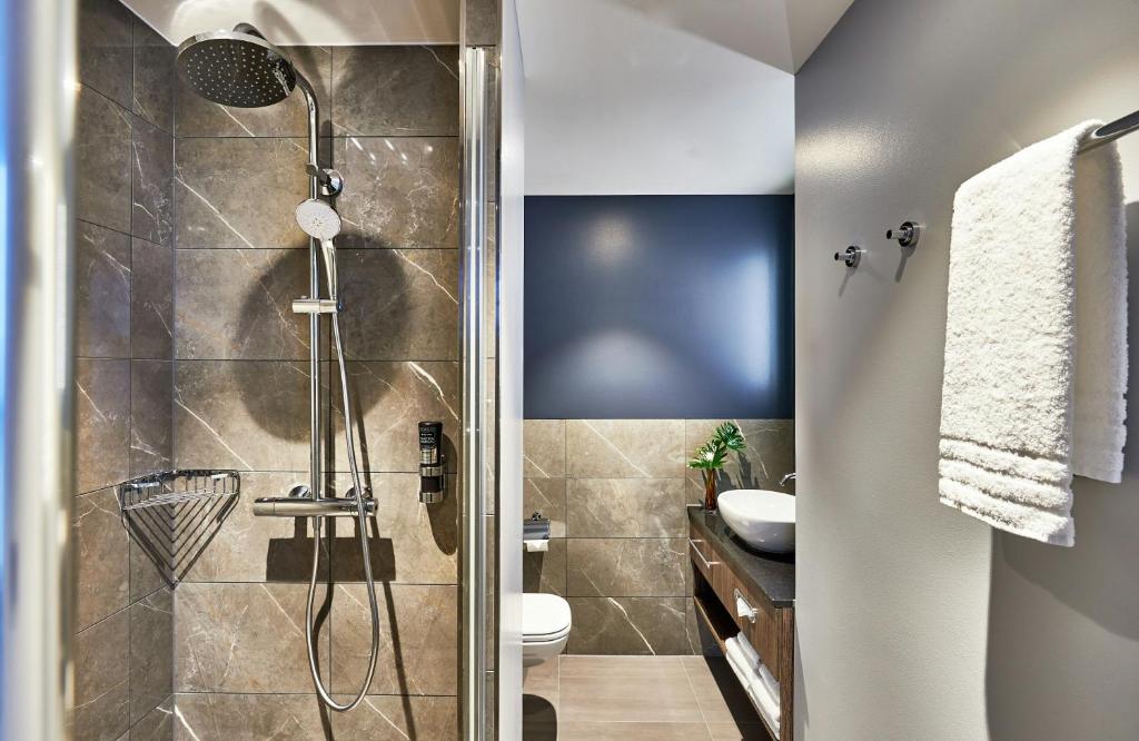 NYX Hotel Warsaw by Leonardo Hotels Room Type - Bedroom 1