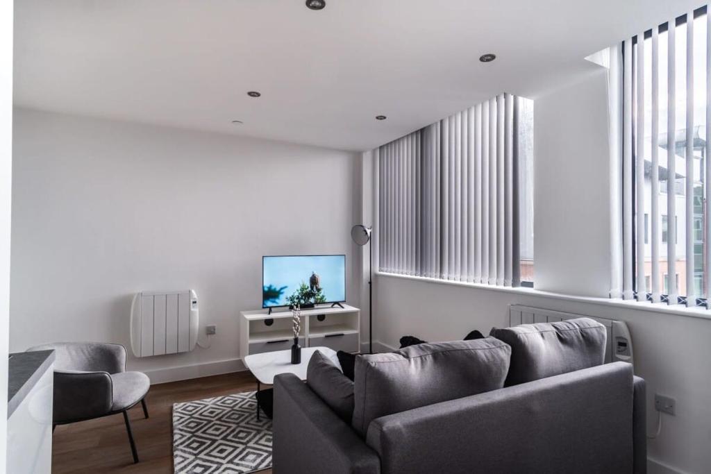 Stay Zeni, Alexandra Rise Manchester Bright 1 Bed - Tap to explore photos