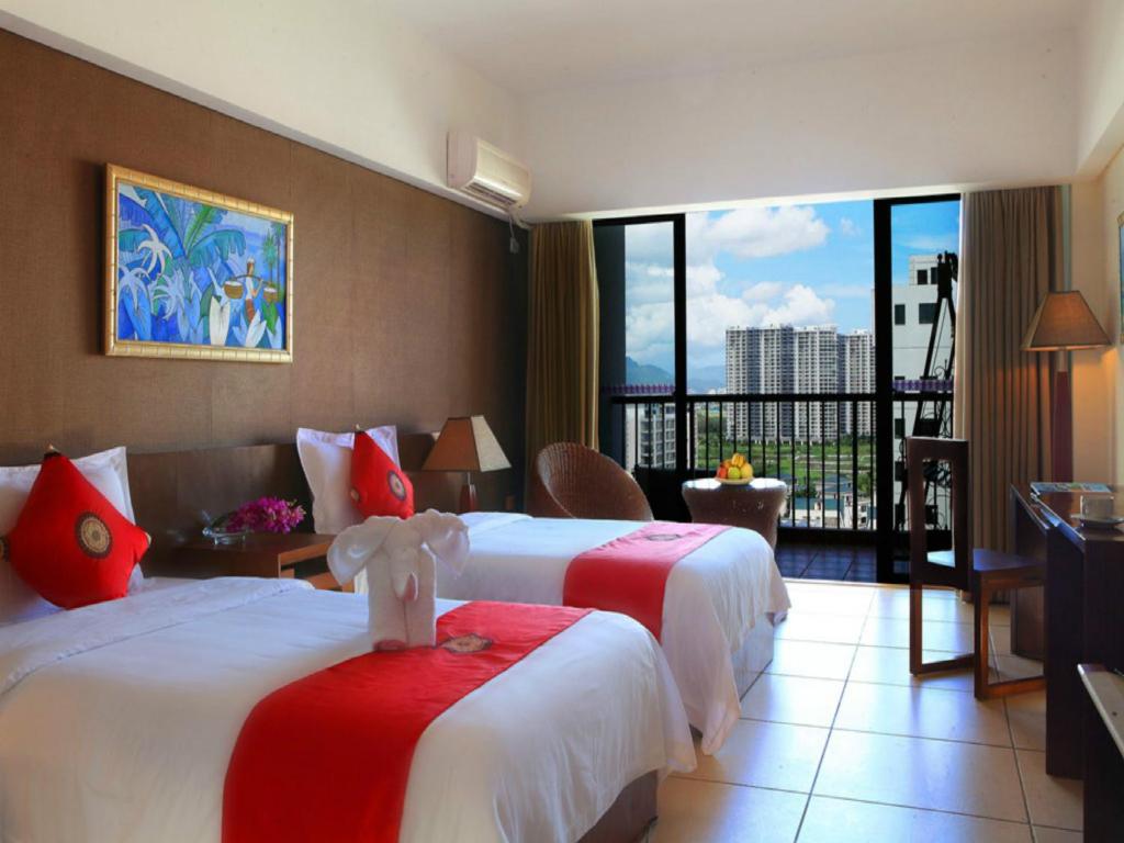 Двухместный (Двухместный номер Делюкс с 2 отдельными кроватями), J Hotel ( Natural Hot Spring)