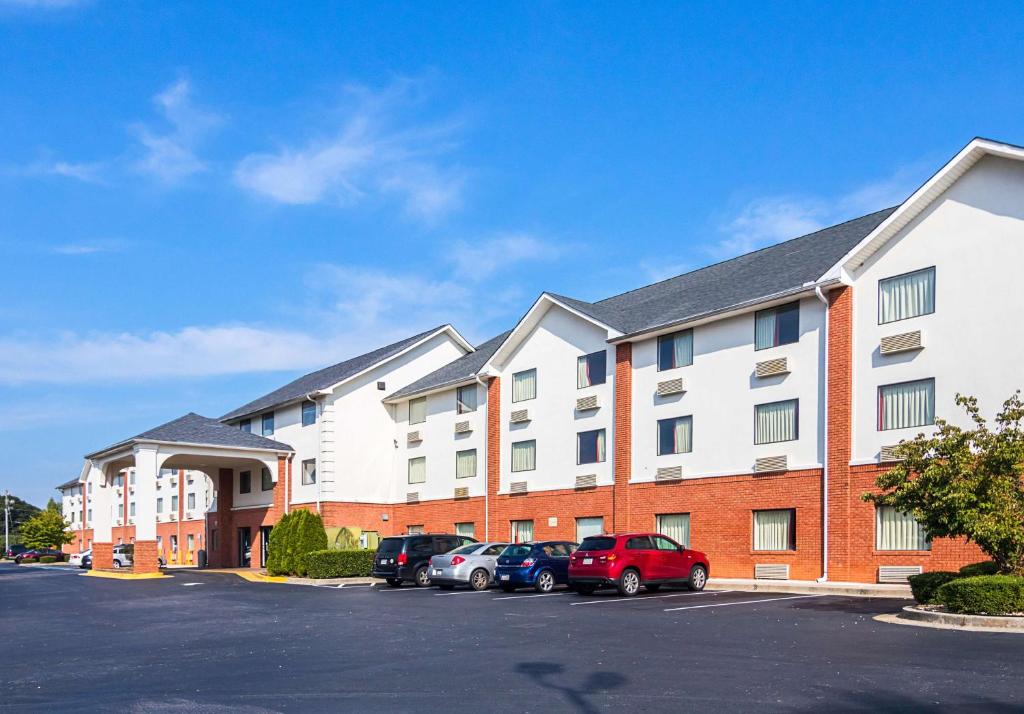 Motel 6-Jonesboro, GA photo 2