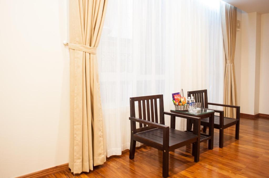 Сьюит (VIP-люкс), Mely Hotel