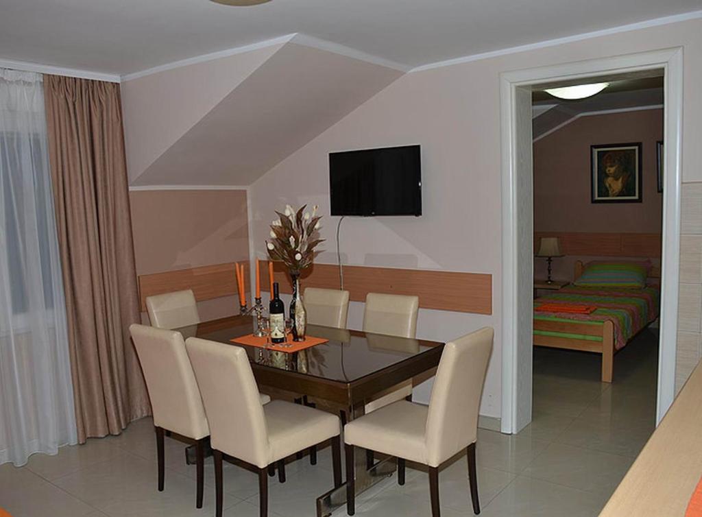 Lux Apartmani Vesna photo 3