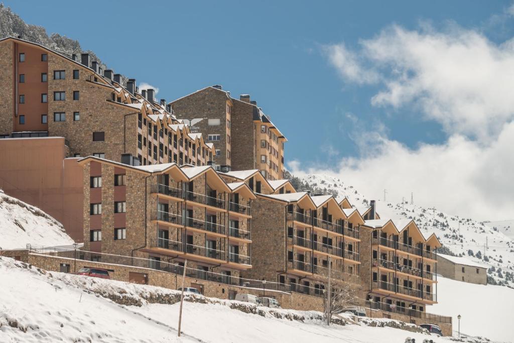 {
  "en-gb": "Pierre & Vacances Andorra Bordes d’Envalira"
}