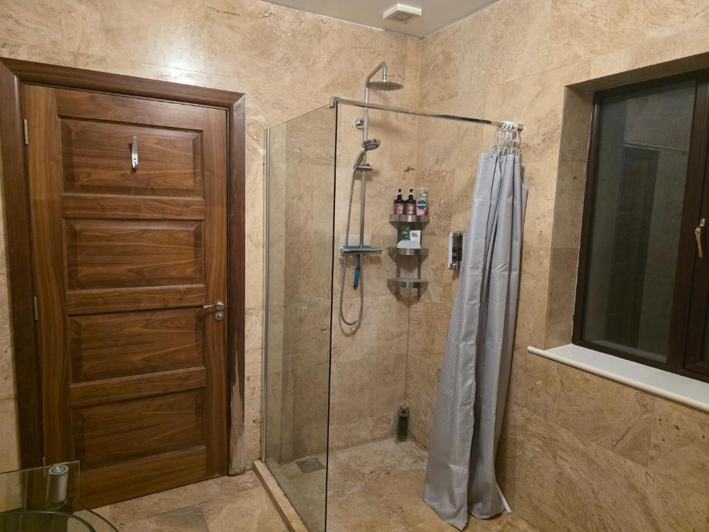 Moorepark West House Room Type - Superior Quadruple Room