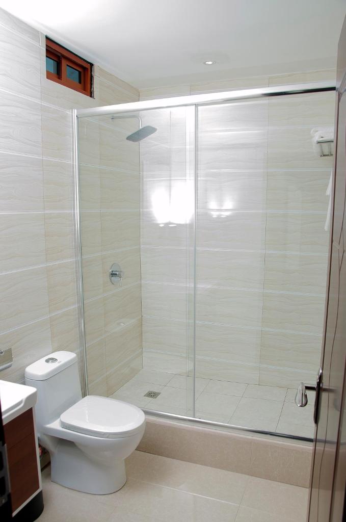 Grand Diamond Hotel Suites Trinidad - Tap to explore photos