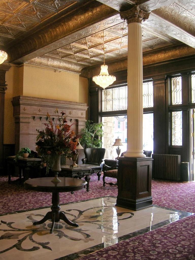 Historic Franklin Hotel photo 3