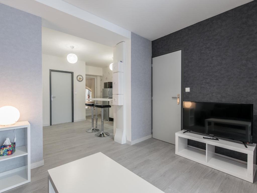 Appart Hôtel Bourgoin photo 1