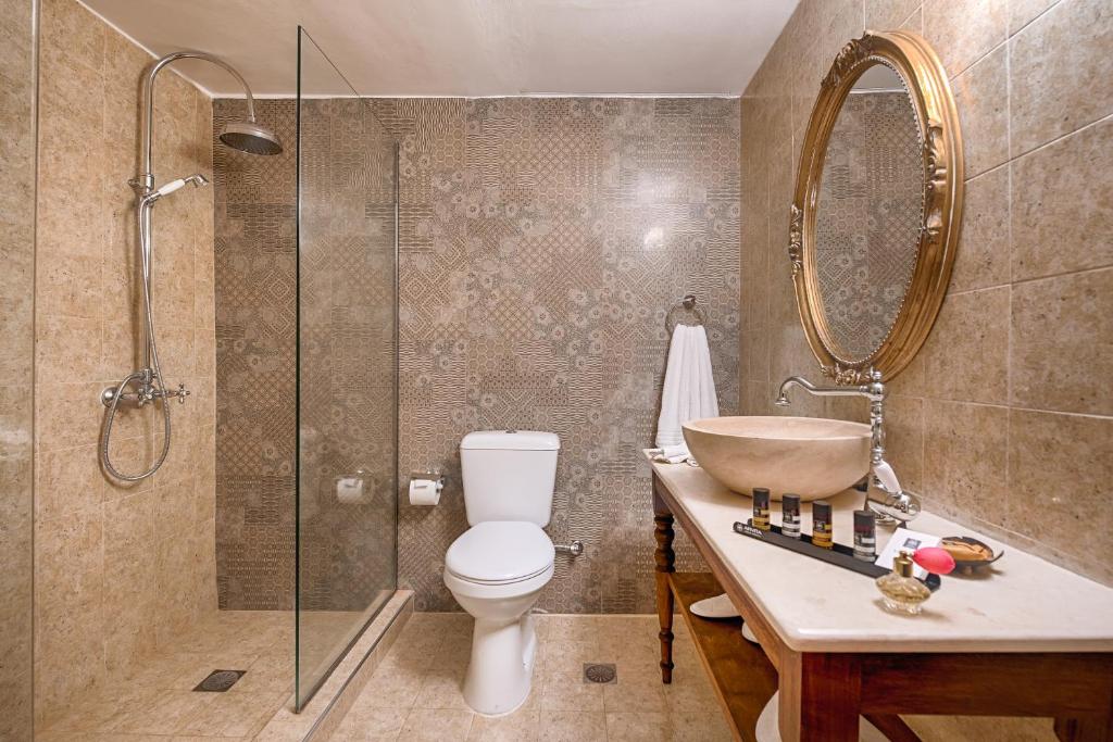 Двухместный (Улучшенный двухместный номер с 1 кроватью), Sperveri Boutique Hotel