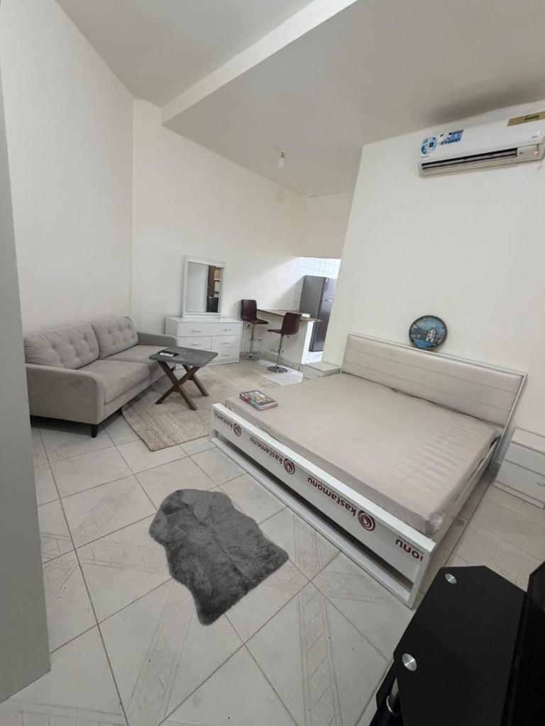 استديو مريح ف قلب مدينه ابو ظبي Room Type - One-Bedroom Apartment