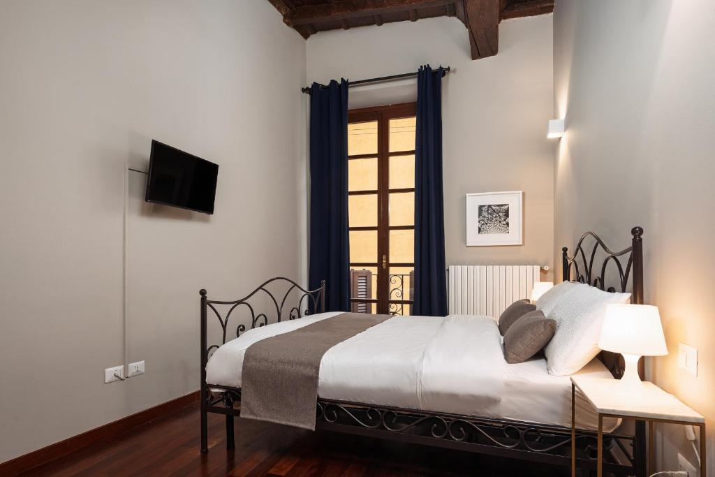 Classbnb - Luxury Apartment in Milan's Fashion District - 5 Min from Galleria Vittorio Emanuele II - Tap to explore photos