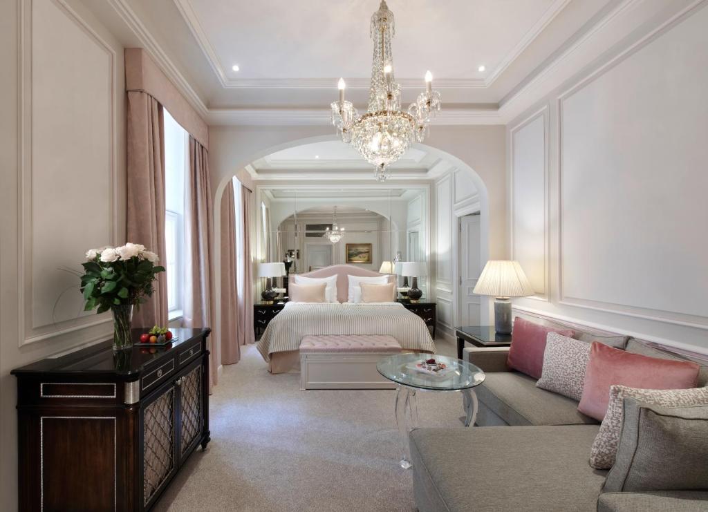 Сьюит (Полулюкс), Hotel Sacher Wien