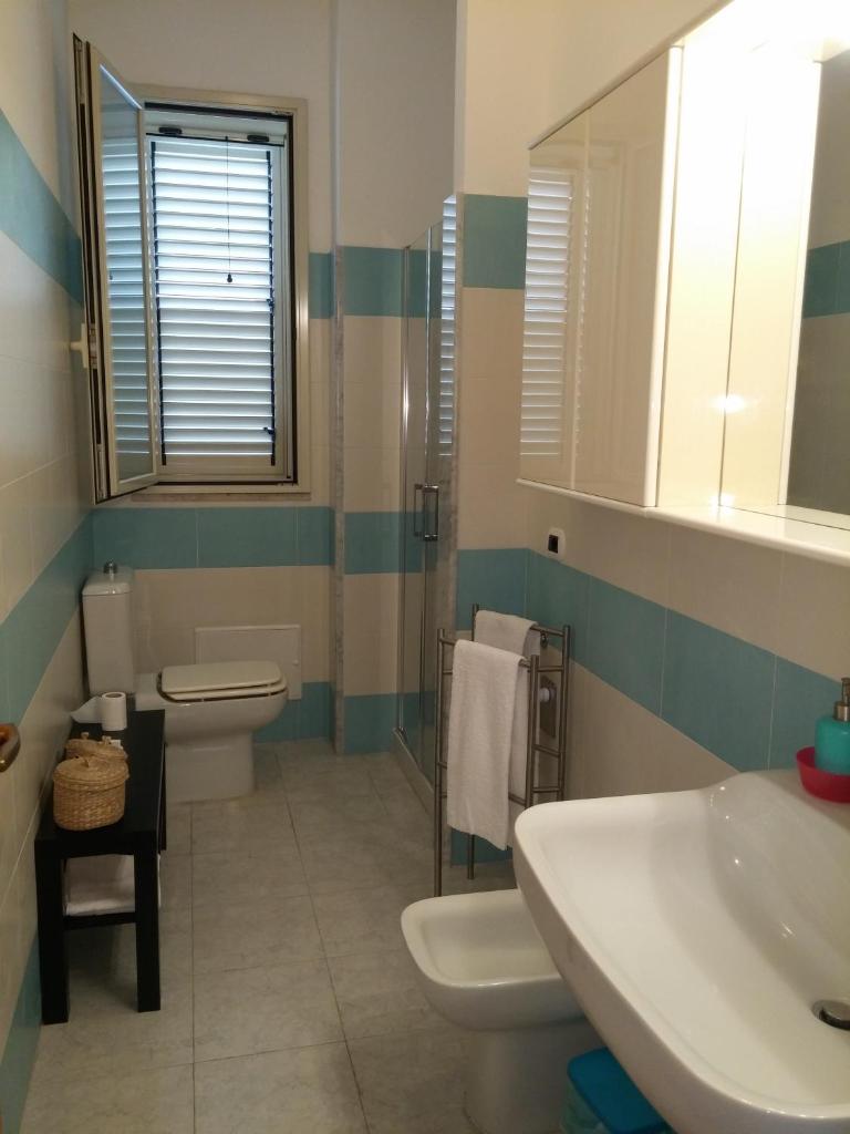 Akron B&B photo 2