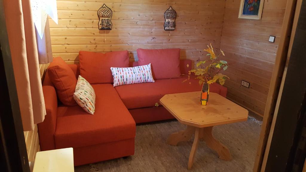 Gemütliches Ferienhaus mit grossem Garten, ideal für Naturliebhaber photo 2