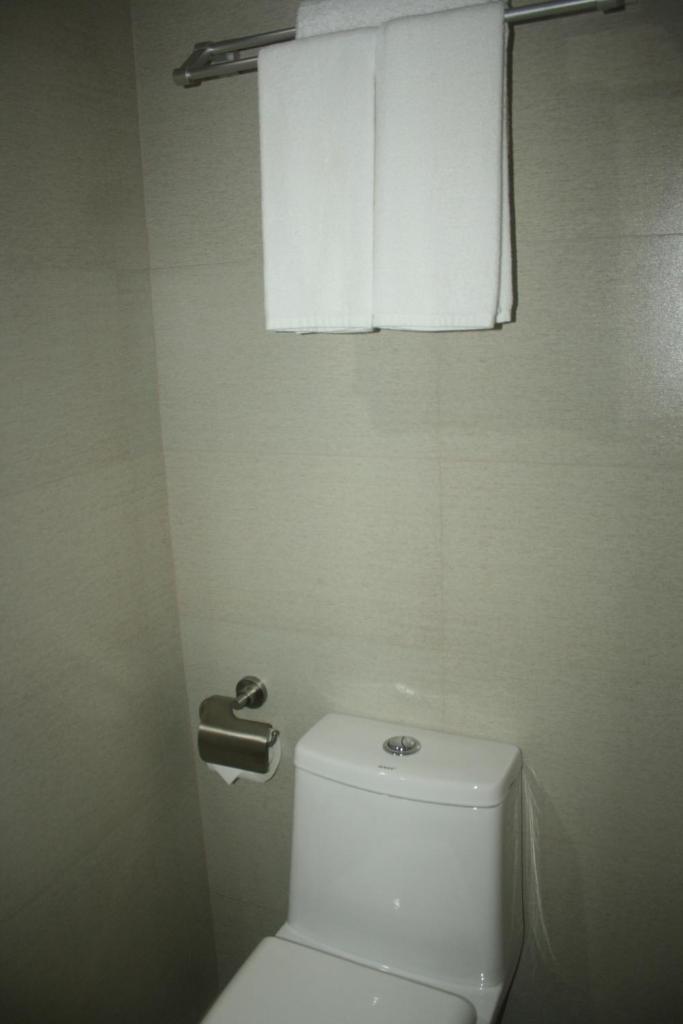 Двухместный (Стандартный двухместный номер с 1 кроватью), Kew Hotel - Tagbilaran