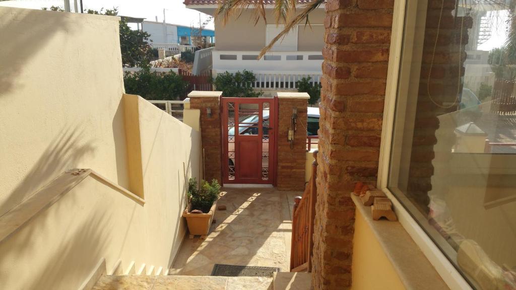 Surf House photo 4