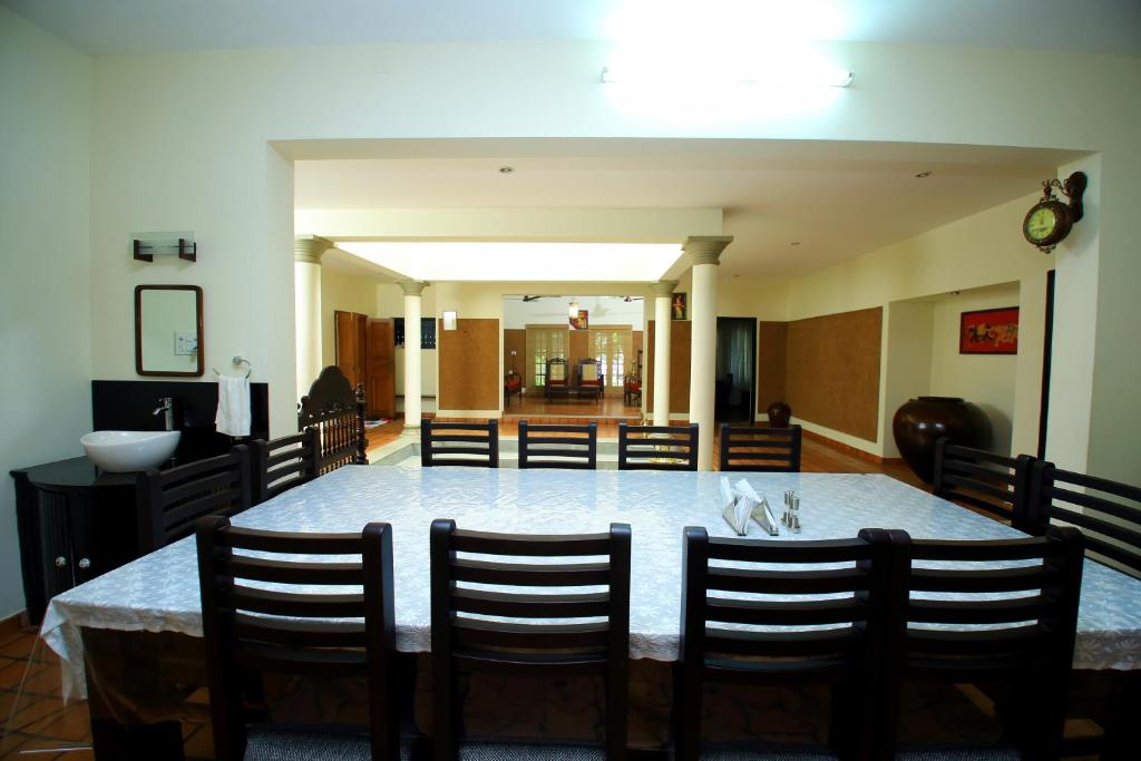 Malakkarethu House photo 2