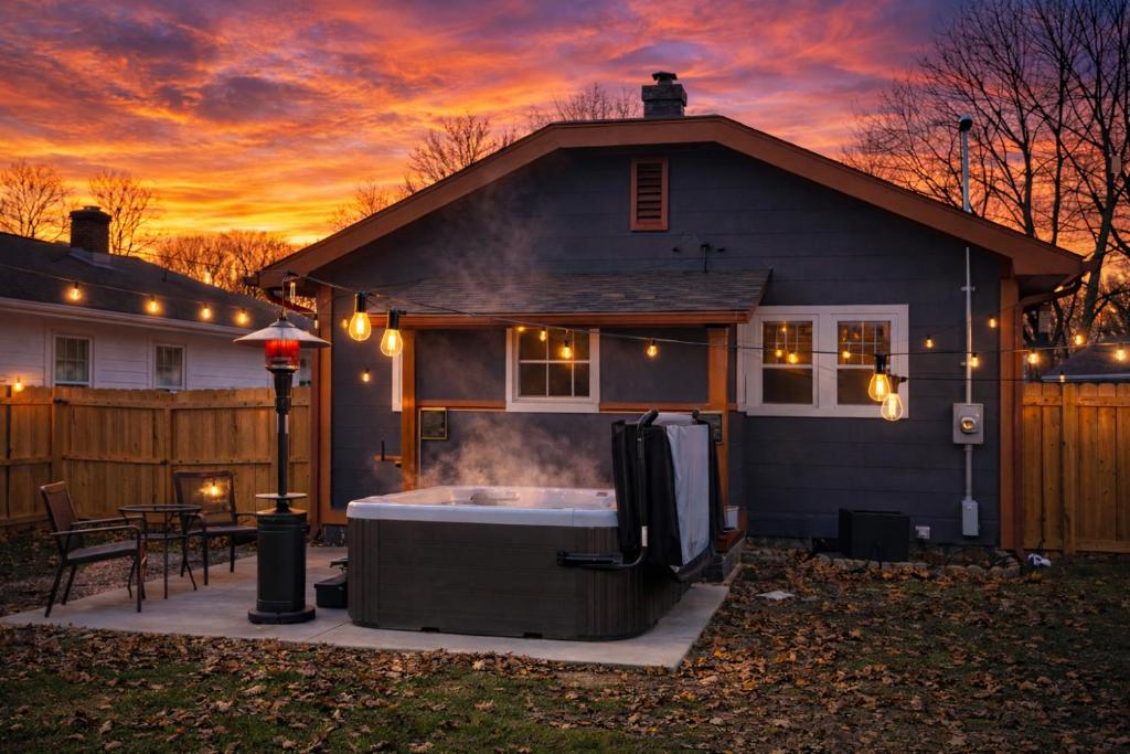 Boho Indianapolis Stay Near Broad Ripple & Downtown