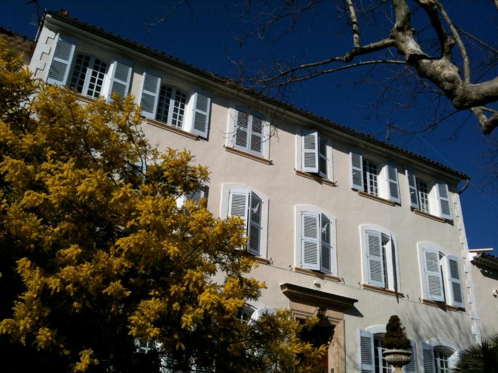 L'Enclos
