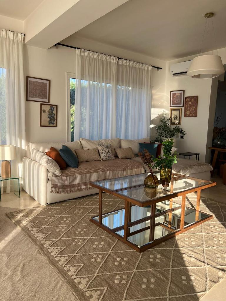 4BR Villa with Private Pool in Gouna - Tap to explore photos