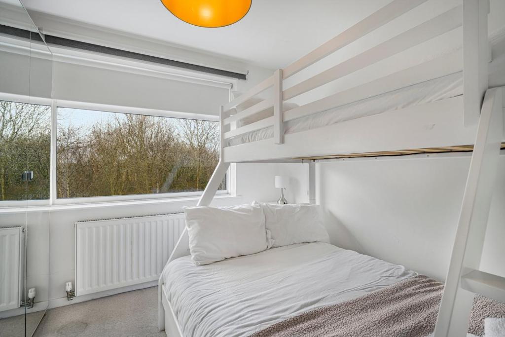 GuestReady - Tranquil Retreat near Bramall Hall - Tap to explore photos