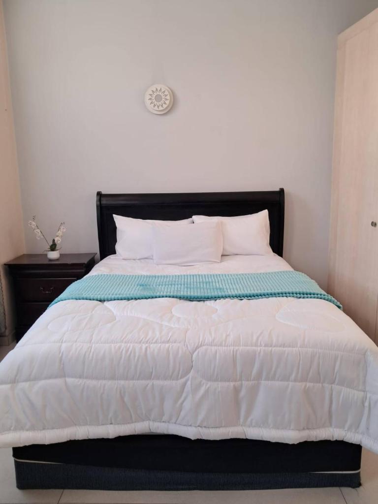 Mapungubwe hotel unit 525 - Tap to explore photos