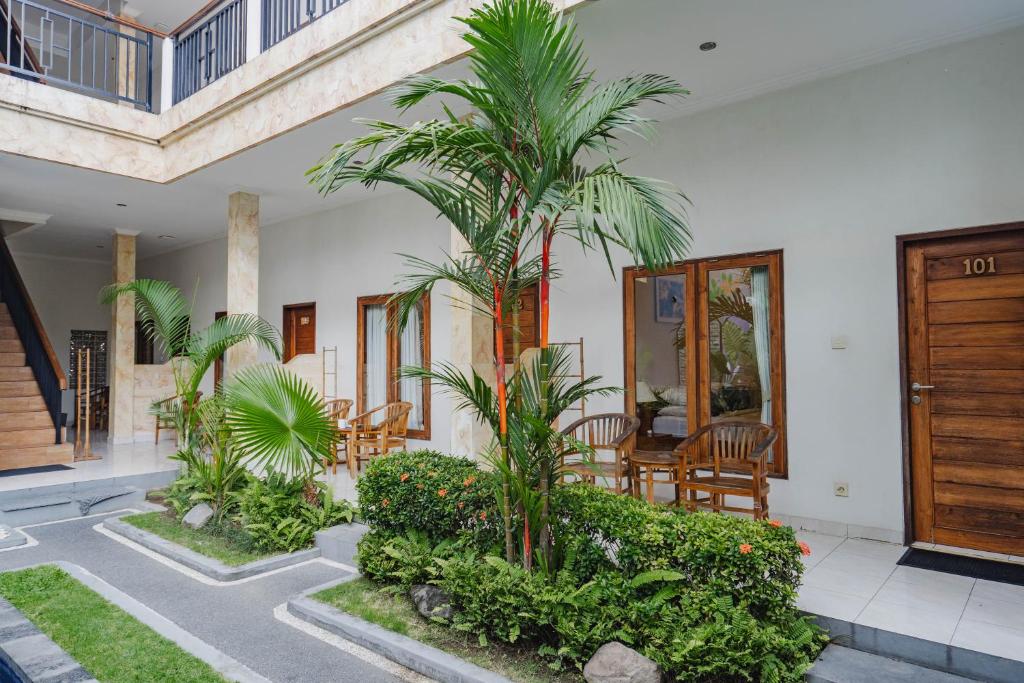 Kayuma House Canggu - Tap to explore photos
