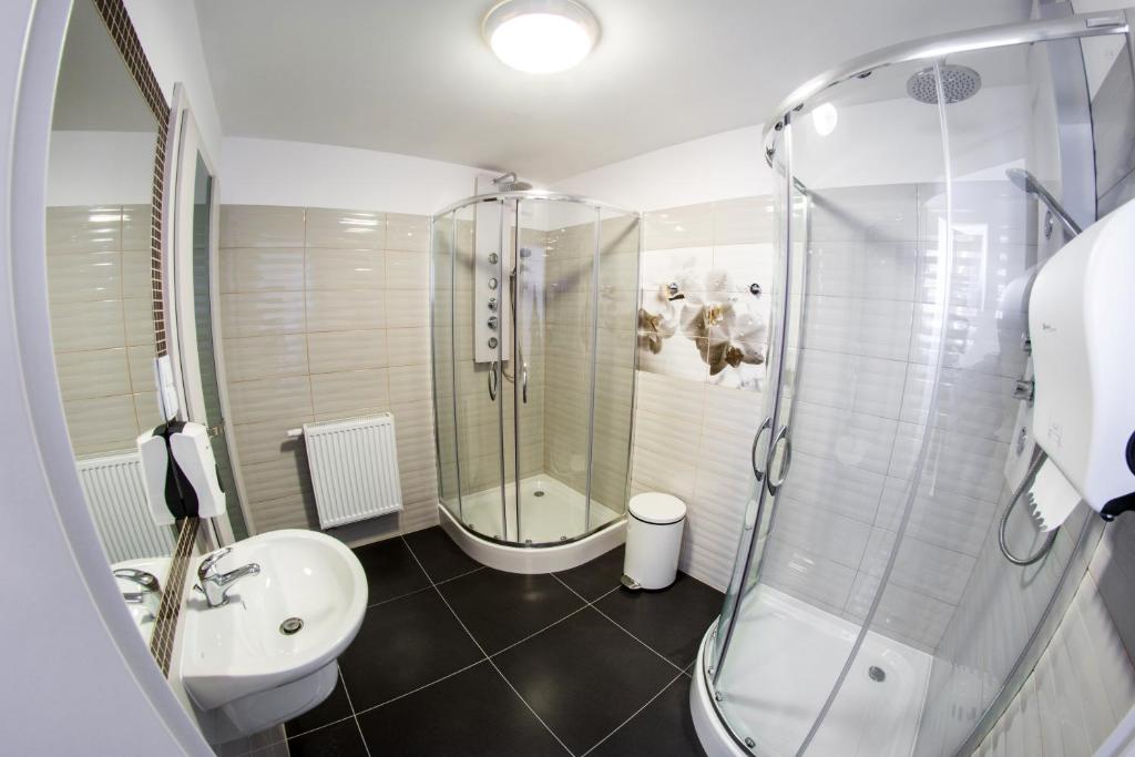 Hotel Dobre z Lasu photo 3