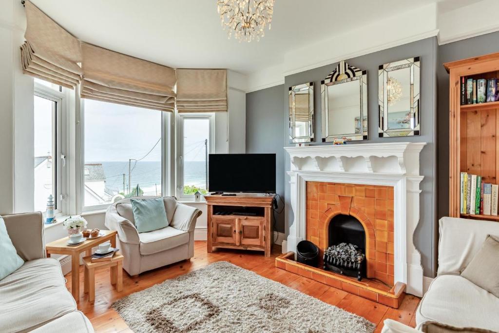 3 Bed in St. Ives oc-chan15 - Tap to explore photos