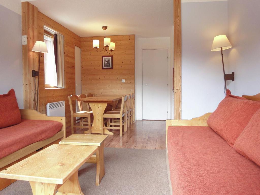 Nice Apartment in Meribel Mottaret with balcony photo 1