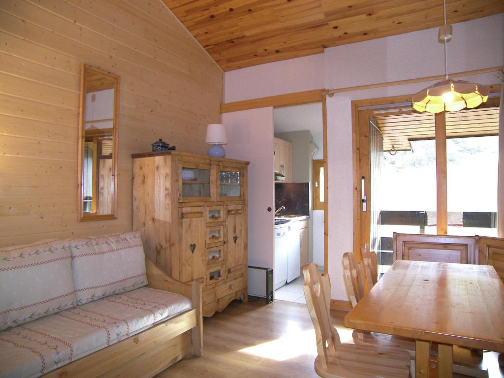 Scenic Apartment near Ski Area in Meribel photo 4
