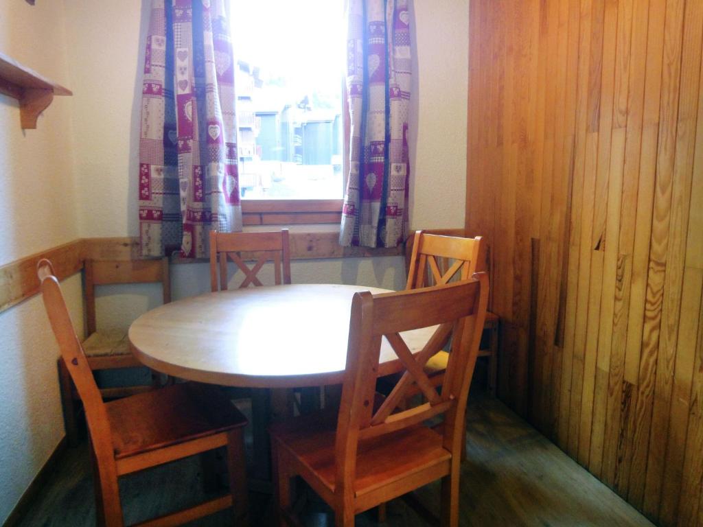 Attractive Apartment in M ribel near Les 3 Vall es photo 2