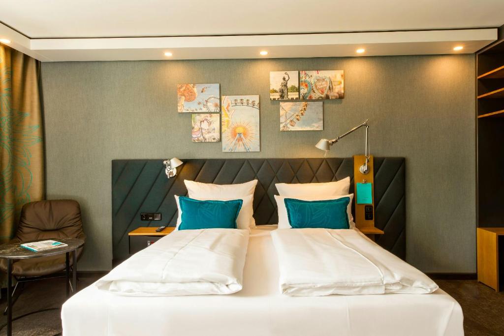 Motel One München-Westend, Munich