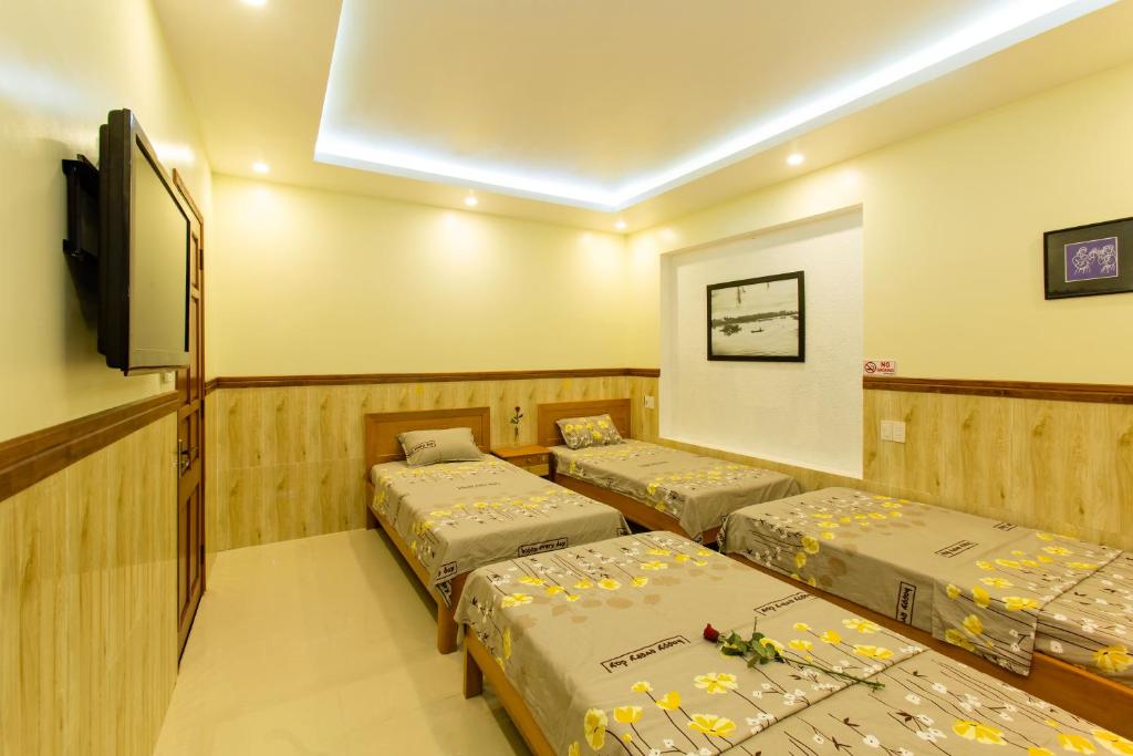 Qua Cam Tim Homestay