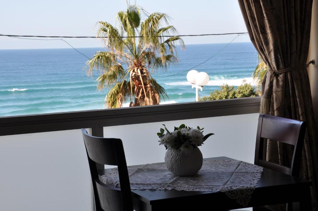 Hotel Suites Bat Yam photo 1