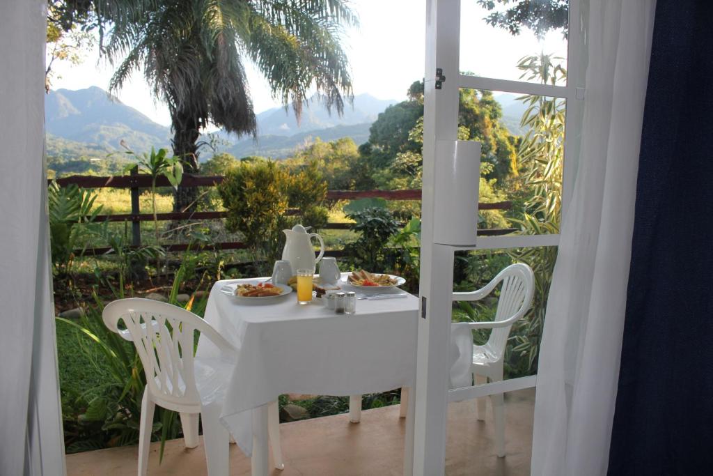 Coffee Mountain Inn photo 1