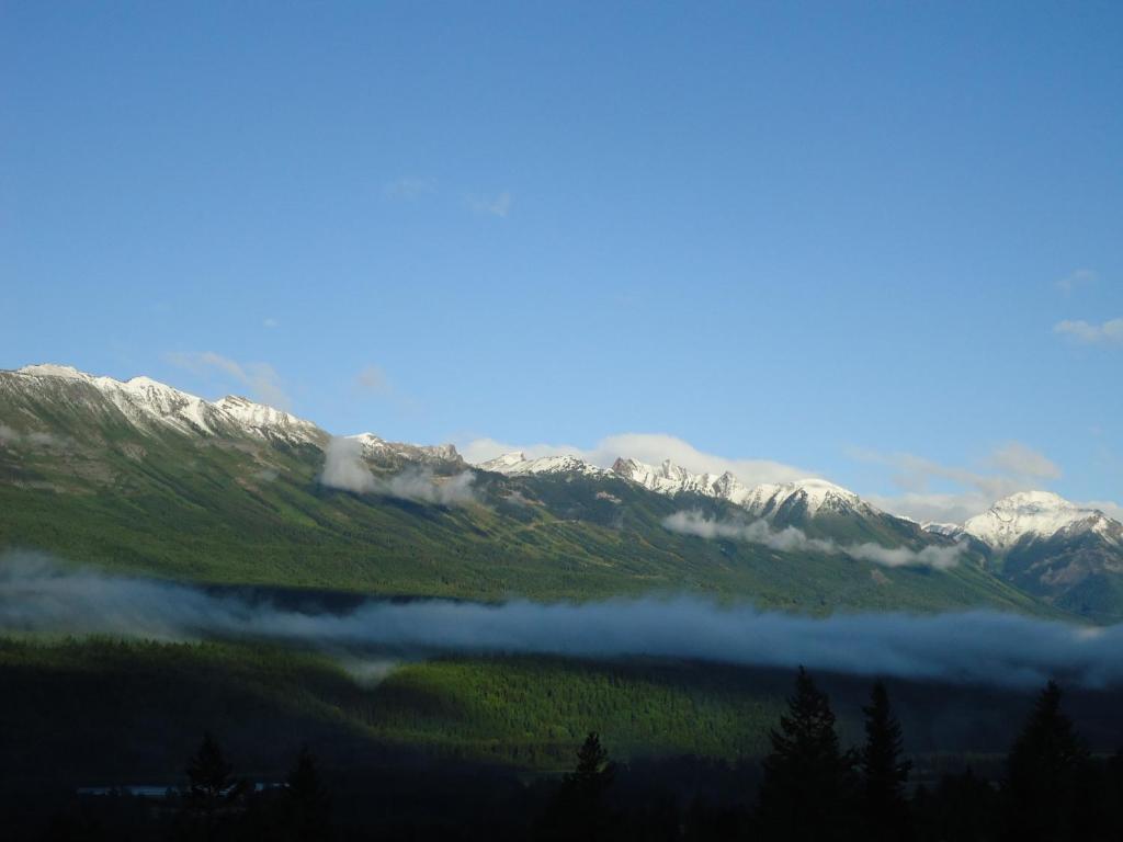Tschurtschenthaler Lodge photo 3